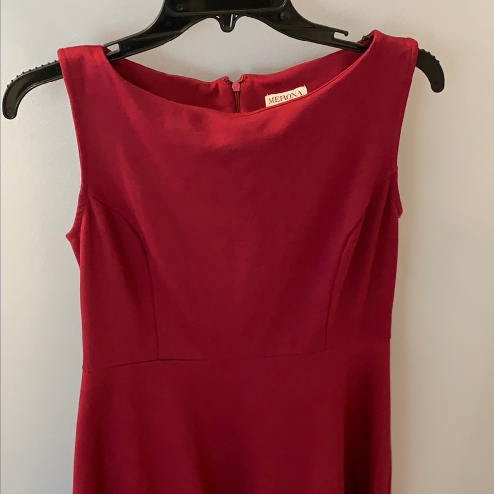 Red dress - Picture 2 of 4